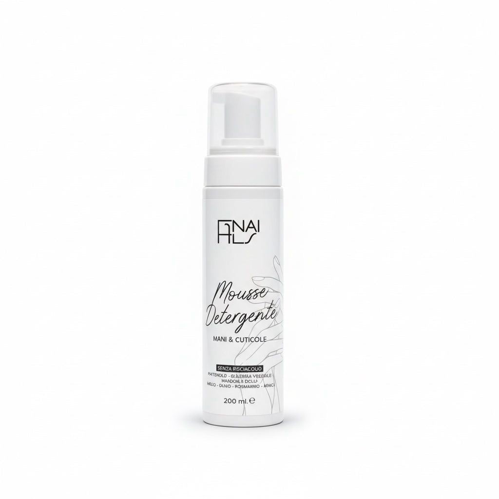 Mousse detergente mani e cuticole senza risciacquo 200ml